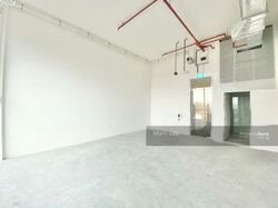 Centrium Square (D8), Office #576551321